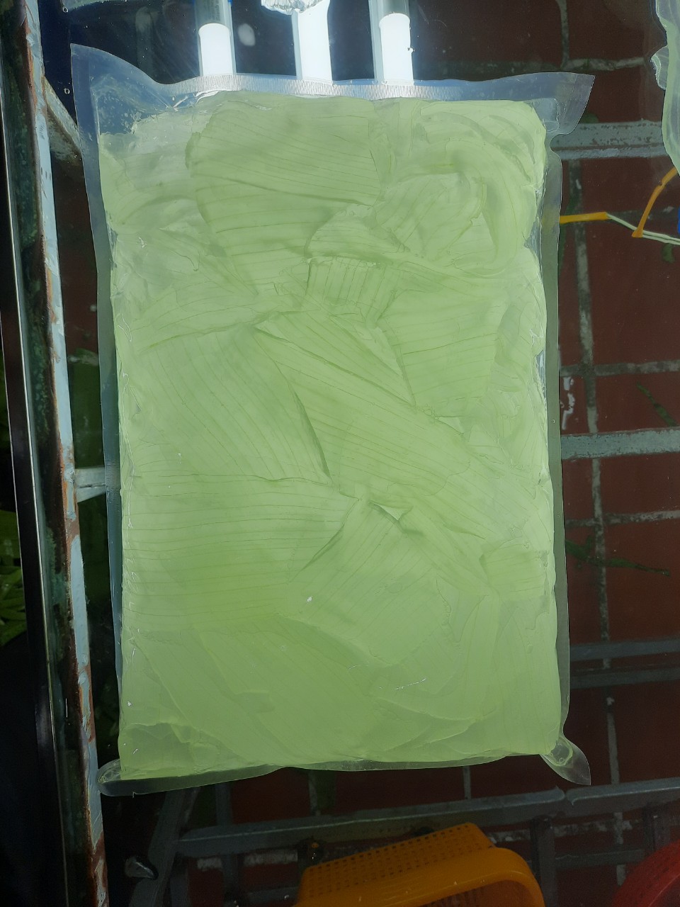 Sản phẩm nha đam tách vỏ giúp giảm chi phí cho các doanh nghiệp và hộ kinh doanh